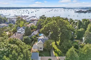 2 Smull Ln, Port Washington, NY 11050 - Photo 31