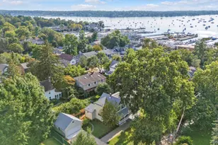 2 Smull Ln, Port Washington, NY 11050 - Photo 31