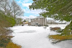 12 Crystal Brook Ct, Nesconset, NY 11767 - Photo 29
