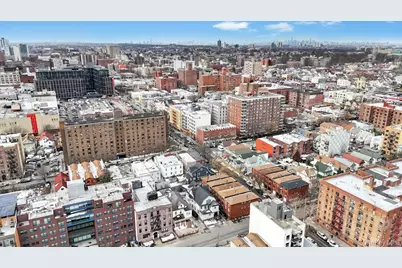 9008 171st Street, Jamaica, NY 11432 - Photo 3