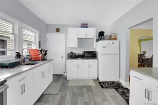 106-10 217th St, Queens Village, NY 11429 - Photo 15