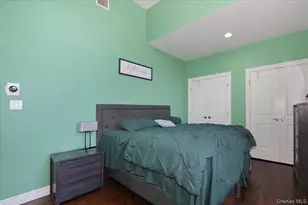 556 Park Ave, West Hempstead, NY 11552 - Photo 15