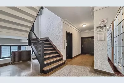 155-17 Sanford Avenue #6A, Flushing, NY 11355 - Photo 11