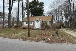 457 Nostrand Ave, Central Islip, NY 11722 - Photo 3