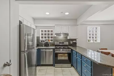 83-71 116th Street #4B, Kew Gardens, NY 11418 - Photo 5