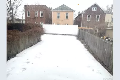 1627 Pilgrim Avenue, Bronx, NY 10461 - Photo 3