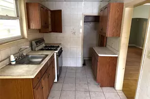 1627 Pilgrim Ave, Bronx, NY 10461 - Photo 11