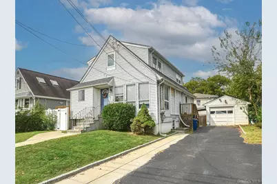 3 A Pequot Avenue, Port Washington, NY 11050 - Photo 3