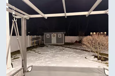 331 American Boulevard, Brentwood, NY 11717 - Photo 25