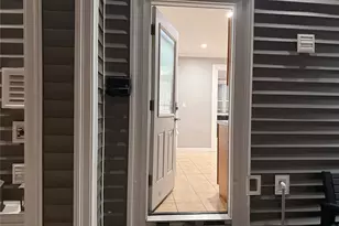 331 American Blvd, Brentwood, NY 11717 - Photo 21