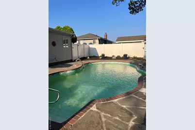 22 Jersey Street, Deer Park, NY 11729 - Photo 3