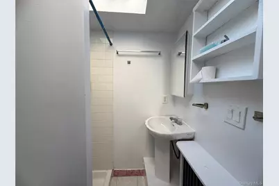 25-12 14th Place #1, Long Island City, NY 11102 - Photo 5