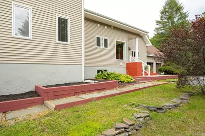 303 Freedom Road, Pleasant Valley, NY 12569 - Photo 37