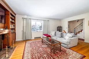 31 Alden Ct, Malverne, NY 11565 - Photo 5