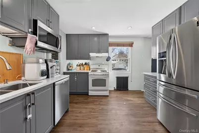 49-54 166th Street, Fresh Meadows, NY 11365 - Photo 27