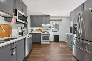 49-54 166th St, Fresh Meadows, NY 11365 - Photo 27