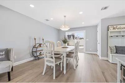 89 Ridge Lane, Levittown, NY 11756 - Photo 13