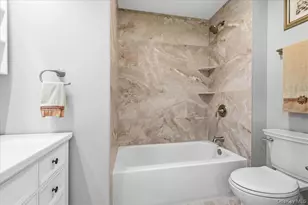 89 Ridge Ln, Levittown, NY 11756 - Photo 33