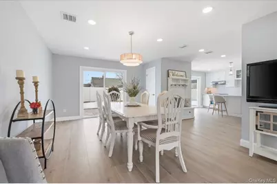 89 Ridge Lane, Levittown, NY 11756 - Photo 11