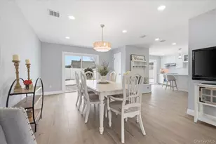 89 Ridge Ln, Levittown, NY 11756 - Photo 11