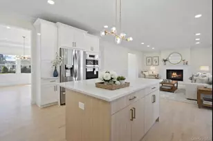 7 Otsego Pl, Jericho, NY 11753 - Photo 3