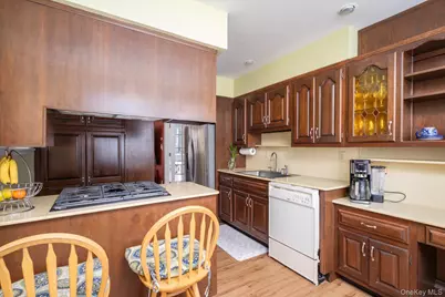 49 Laurel Street, Northport, NY 11768 - Photo 9