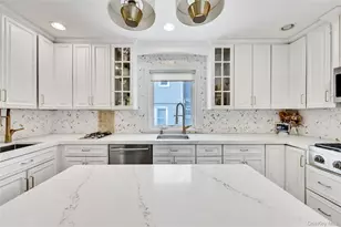 288 Leroy Ave, Cedarhurst, NY 11516 - Photo 11