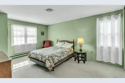 71 Revere Drive, Sayville, NY 11782 - Photo 27