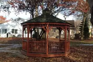 71 Revere Dr, Sayville, NY 11782 - Photo 3