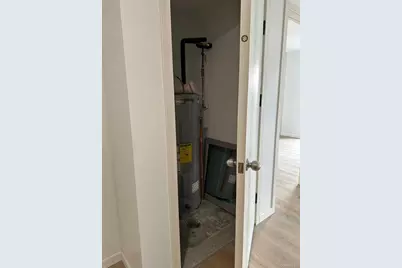 70-33 Queens Blvd #7E, Woodside, NY 11377 - Photo 5