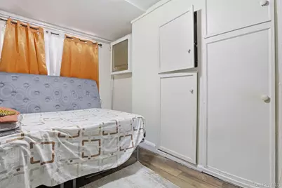 2530 Bronxwood Avenue, Bronx, NY 10469 - Photo 17