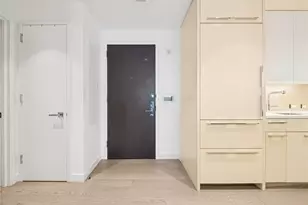 252 South St, New York, NY 10002 - Photo 1