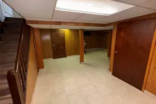 25428 Walden Ave, Great Neck, NY 11020 - Photo 13