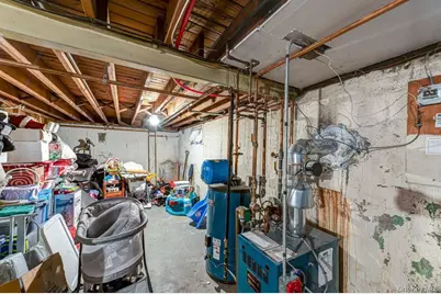 4 Hollyberry Road, Plainview, NY 11803 - Photo 15