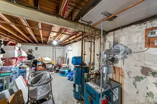 4 Hollyberry Rd, Plainview, NY 11803 - Photo 15