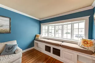 4 Hollyberry Rd, Plainview, NY 11803 - Photo 5