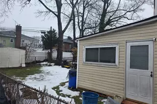 4621 216th St, Bayside, NY 11361 - Photo 15