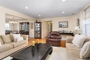 68 Washington Ave, Patchogue, NY 11772 - Photo 5