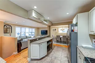 345 Collington Dr, Ronkonkoma, NY 11779 - Photo 13