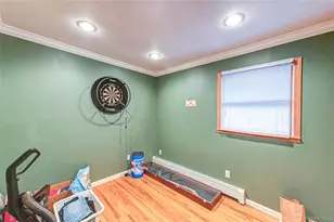 345 Collington Dr, Ronkonkoma, NY 11779 - Photo 21