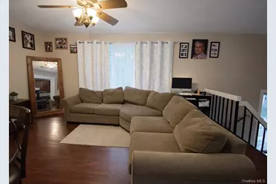 46 Anna Road, Bay Shore, NY 11706 - Photo 7