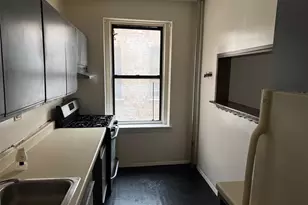 2156 Cruger Ave, Bronx, NY 10462 - Photo 7