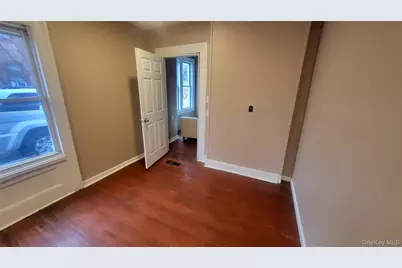 62 Catharine St, Poughkeepsie, NY 12601 - Photo 9