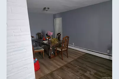 226 Swalm Street, Westbury, NY 11590 - Photo 5