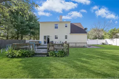 2 Cherry Street, Central Islip, NY 11722 - Photo 33