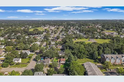 2 Cherry Street, Central Islip, NY 11722 - Photo 29