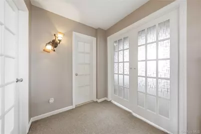 450 Ocean Avenue, Massapequa Park, NY 11762 - Photo 15