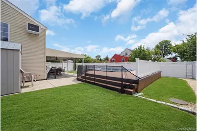 450 Ocean Avenue, Massapequa Park, NY 11762 - Photo 39