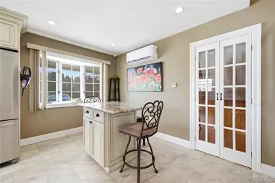 450 Ocean Avenue, Massapequa Park, NY 11762 - Photo 11