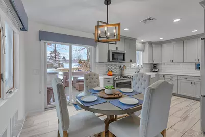 10 Peachtree Lane, Huntington Station, NY 11746 - Photo 9